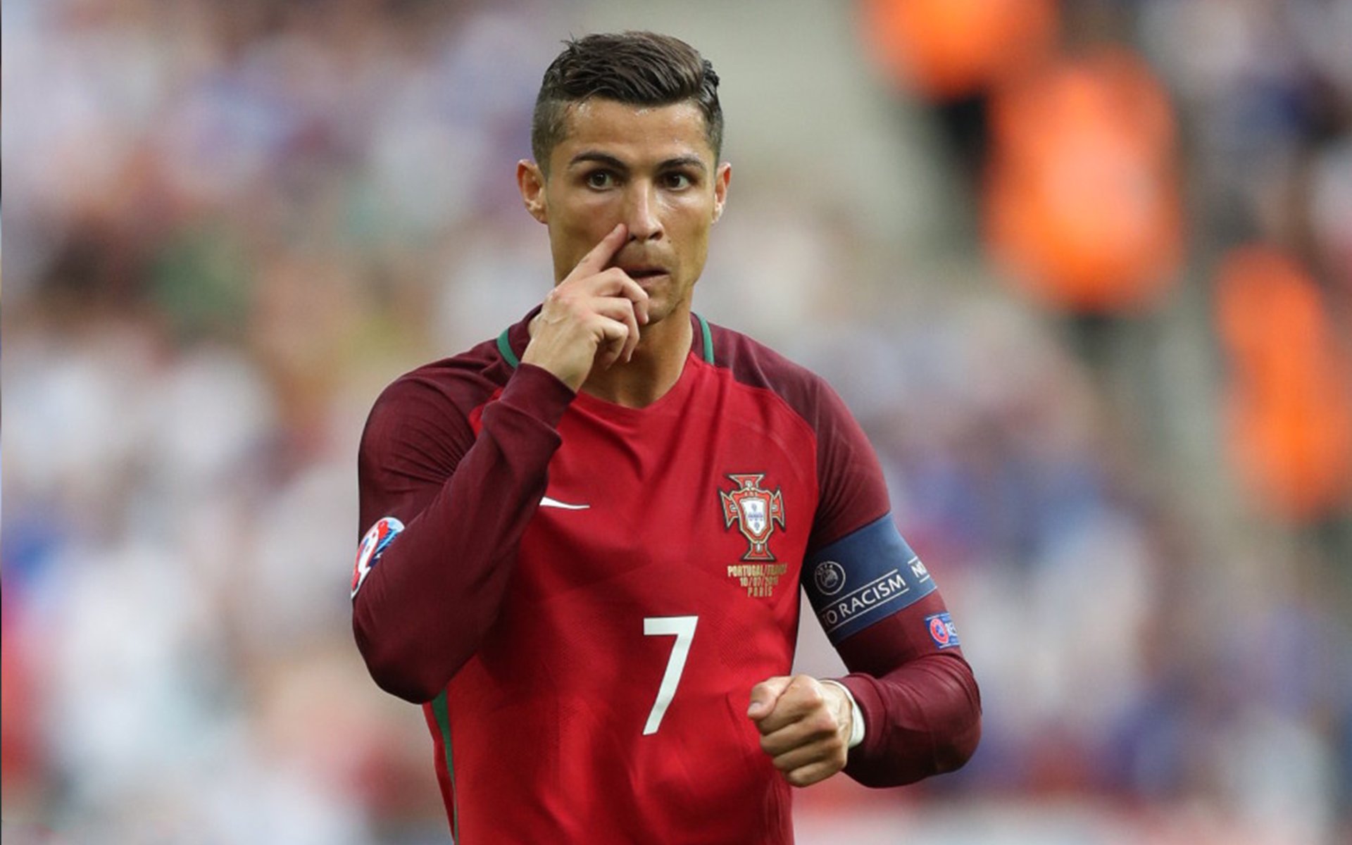 Kaiyun中国官网姆巴佩新星出色防守表现突出,曼联前途光明!上演精彩一战