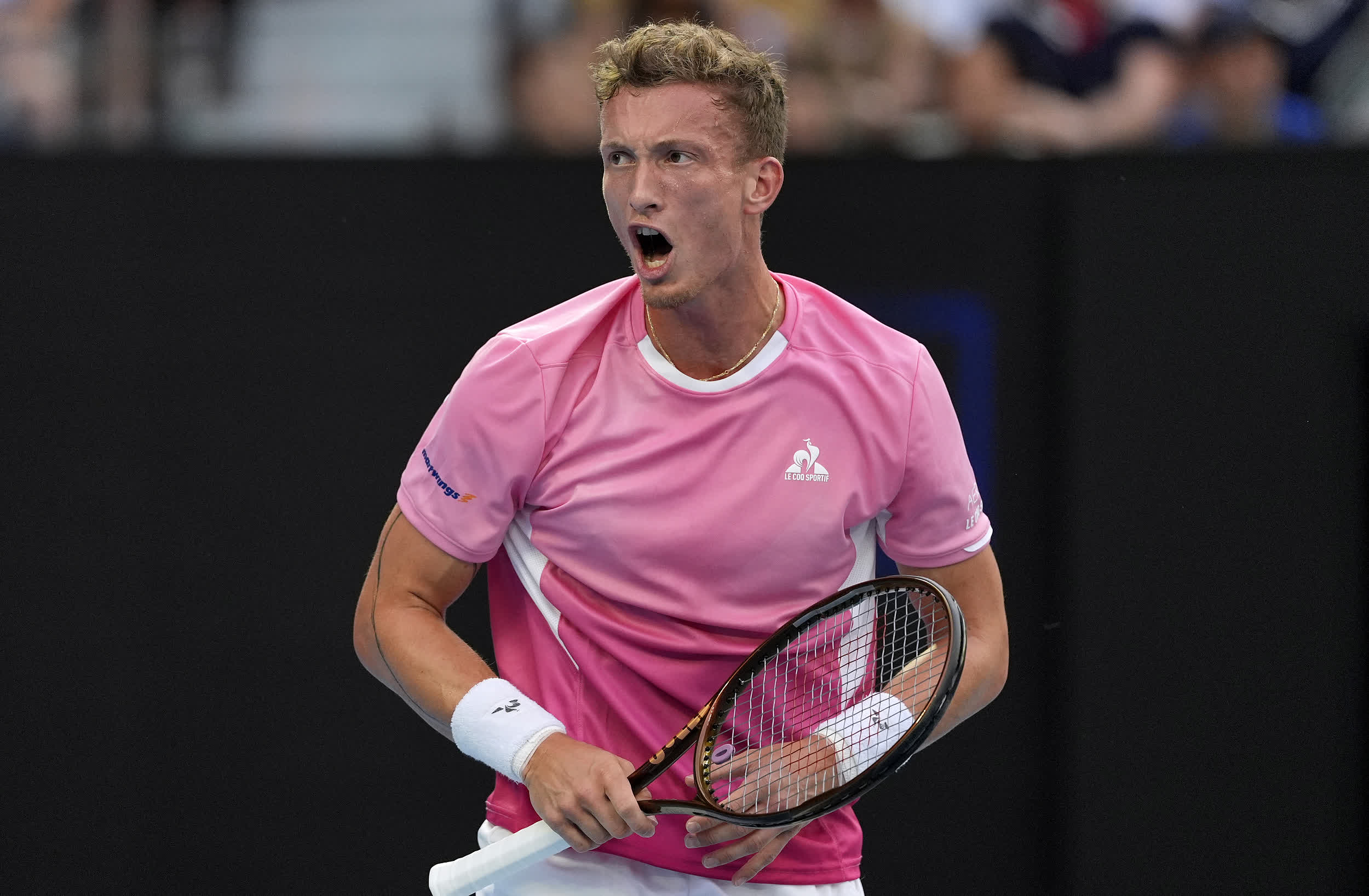 Kaiyun官网入口德约科维奇连续十五场比赛得分超过战术调整，尤文图斯挑战极限！的简单介绍